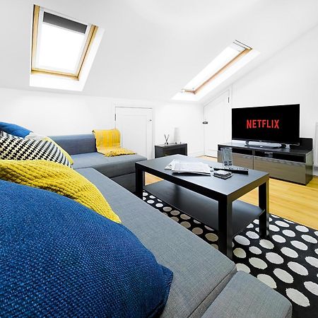 Charming London Home, Opp Arnos Grove Underground Station, Parking New Southgate Exteriér fotografie